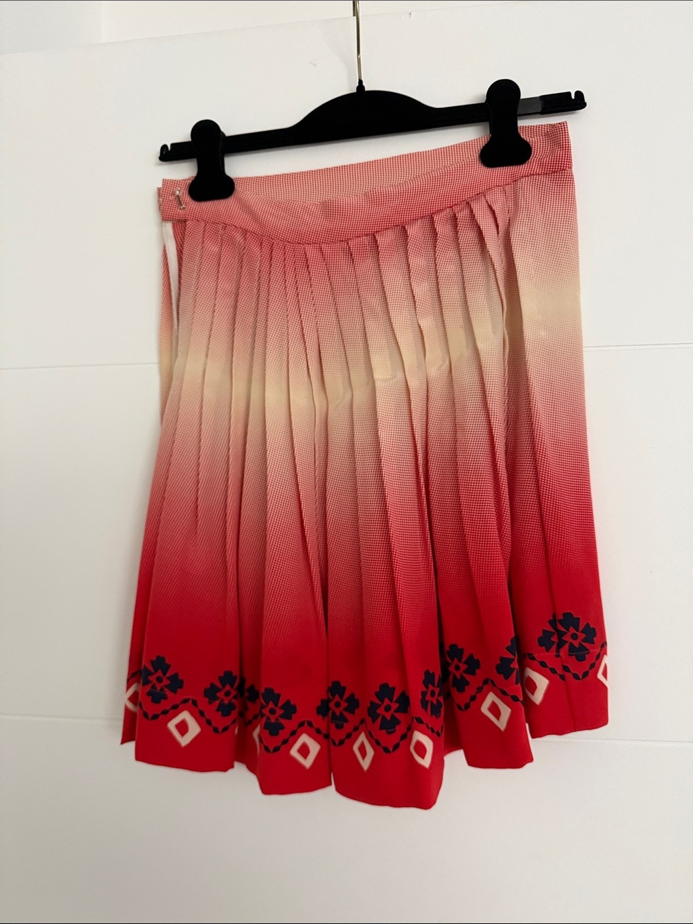 Ombré Red Pleated Skirt with Navy Floral Border